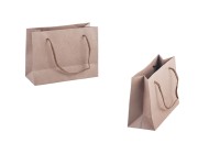 Papirna kraft poklon kesica 144x60x110mm sa pertlom širine 3 mm - 12 kom Papirna kraft poklon kesica 144x60x110mm sa pertlom širine 3 mm - 12 kom