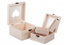Set drvenih kutija sa prozorom u obliku srca i metalnom kopčom, u 3 veličine (S-M-L)