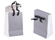 Papirno poklon-pakovanje 105x67x150mm, sa crnom gro mašnom 10mm - 20 kom