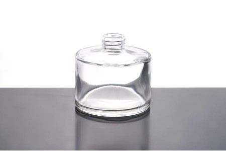 Staklena cilindrična flaša 200mL (PP 28)-1