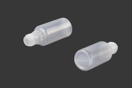 Plastična poluprovidna flašica 15mL sa crnim plastičnim zatvaračem CRC i plastičnom kapalicom, za elektronske cigarete - 50 kom-grupa_slika