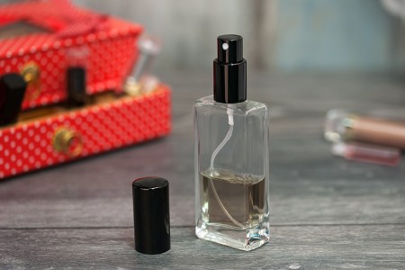Četvrtasta bočica 50mL za parfem, 18/415-7