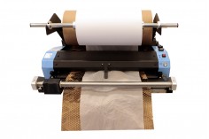 Mašina za pravljenje zaštitnog papira za umotavanje, sa opcijom sečenja