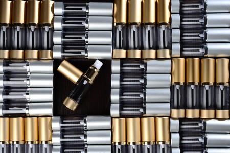 Airless plastična flašica 15mL za kreme, sa aluminijumskom osnovom i aluminijumskim zatvaračem-grupa_slika