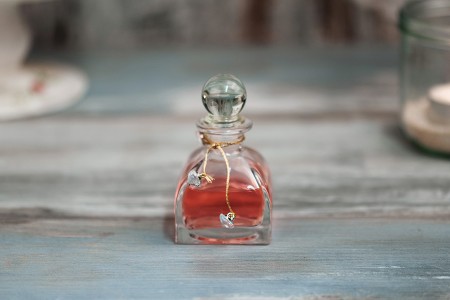 Staklena četvrtasta flašica od 50mL-8