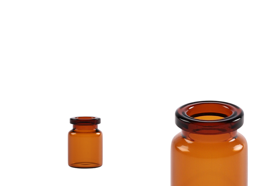 Staklena bočica 3mL karamel boje, za proizvode u farmaciji i homeopatiji, bez zatvarača - 12 kom Staklena bočica 3mL karamel boje, za proizvode u farmaciji i homeopatiji, bez zatvarača - 12 kom