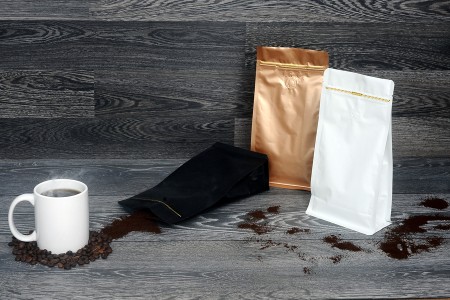 Uzorci - Aluminijumske DoyPack kesice sa zip zatvaranjem, ventilom i mogućnošću termo zatvaranja (1 veličina, 3 boje x 1 kom)-slika_proizvoda