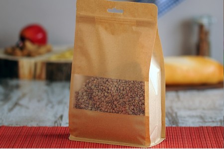 Kraft DoyPack kesice sa zip zatvaranjem, prozorom, Eurohole otvorom, unutrašnjom i spoljašnjom providnom oblogom i sa mogućnošću termo zatvaranja 160x80x260mm - 50kom-grupa_slika