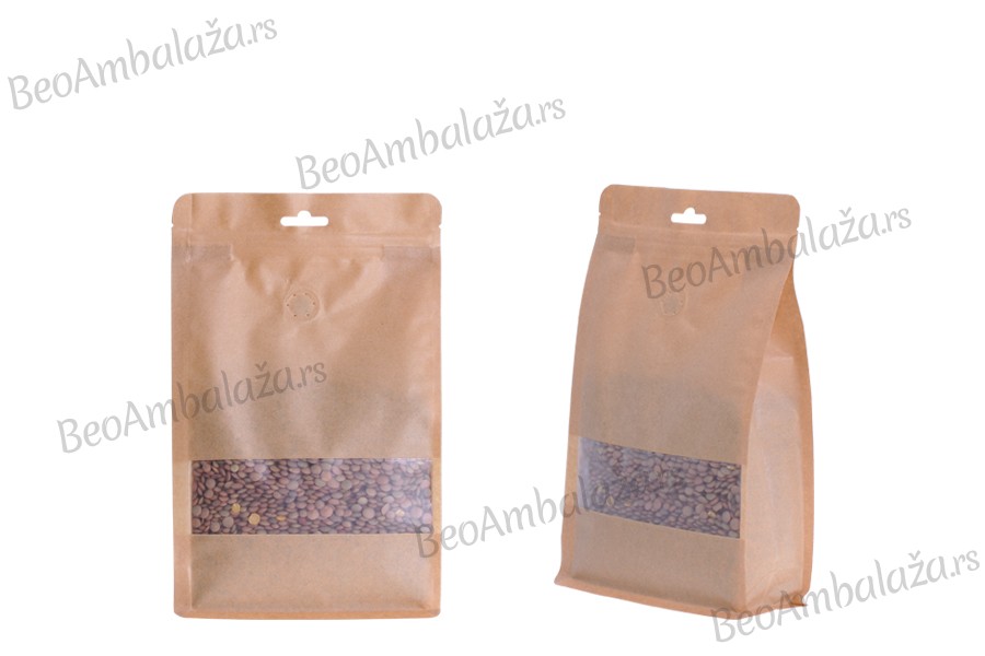 Kraft DoyPack kesice sa zip zatvaranjem, ventilom, prozorom, Eurohole otvorom, unutrašnjom i spoljašnjom providnom oblogom i sa mogućnošću termo zatvaranja 140x65x240mm - 25kom Kraft DoyPack kesice sa zip zatvaranjem, ventilom, prozorom, Eurohole otvorom, unutrašnjom i spoljašnjom providnom oblogom i sa mogućnošću termo zatvaranja 140x65x240mm - 25kom