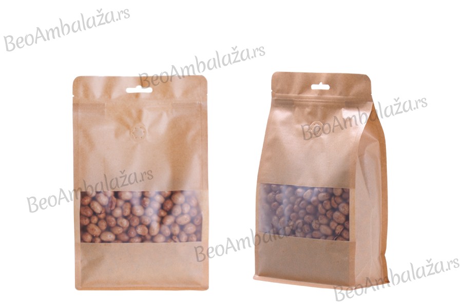 Kraft DoyPack kesice sa zip zatvaranjem, ventilom, prozorom, Eurohole otvorom, unutrašnjom i spoljašnjom providnom oblogom i sa mogućnošću termo zatvaranja 180x80x280 mm - 25kom Kraft DoyPack kesice sa zip zatvaranjem, ventilom, prozorom, Eurohole otvorom, unutrašnjom i spoljašnjom providnom oblogom i sa mogućnošću termo zatvaranja 180x80x280 mm - 25kom
