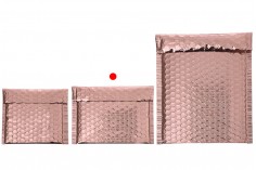 Sjajna koverta 16x13cm u roze boji sa pucketavom folijom - 10kom