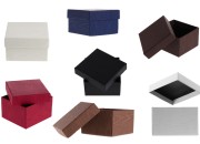 Kartonska poklon kutija 86x92x56mm u više boja - 6 kom Kartonska poklon kutija 86x92x56mm u više boja - 6 kom