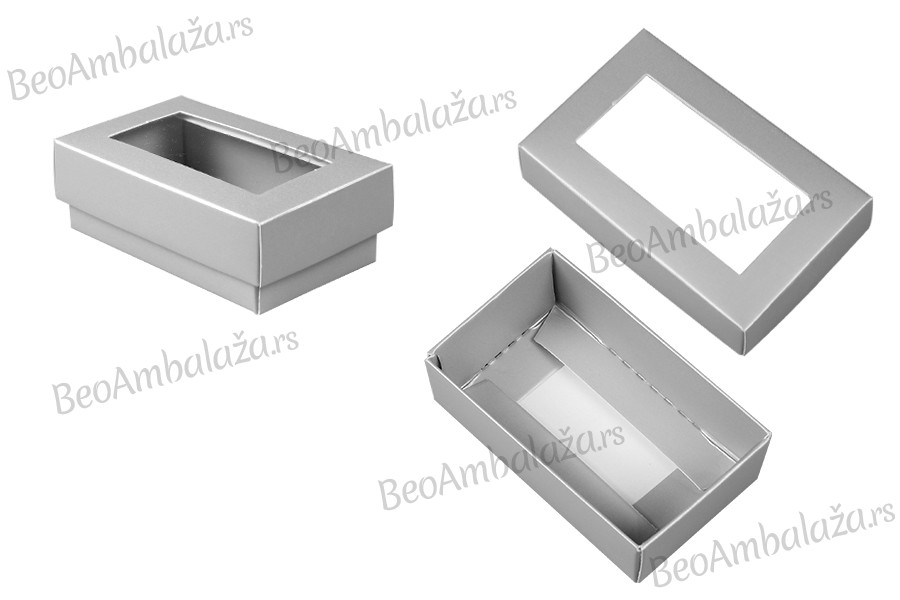 Papirna srebrna kutija 81x50x28 mm za poklone, sa prozorom i penastim punjenjem - 50 kom