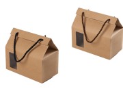 Kutija - paket za pakovanje 180x100x160mm od Kraft papira sa prozorom i ručkom od kanapa - 20 kom Kutija - paket za pakovanje 180x100x160mm od Kraft papira sa prozorom i ručkom od kanapa - 20 kom