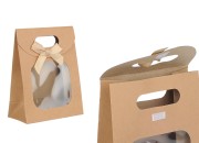 Papirna kraft poklon torbica 120x60x150 mm sa zatvaranjem na čičak, prozorom i mašnom - 12 kom Papirna kraft poklon torbica 120x60x150 mm sa zatvaranjem na čičak, prozorom i mašnom - 12 kom