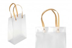 Plastična poluprovidna poklon torbica 180x100x260 mm sa ručkama - 12 kom