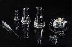 Staklena posuda (Erlenmeyer) 10 ml sa mernim oznakama