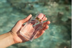 Bočica za parfeme staklena 70mL pravougaona (15/400)