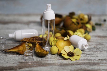 PET flašica 100mL sa belom pumpicom i providnim zatvaračem-grupa_slika