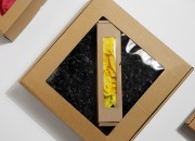 Kutija od kraft papira 300x300x70mm sa prozorom - 20 kom Kutija od kraft papira 300x300x70mm sa prozorom - 20 kom