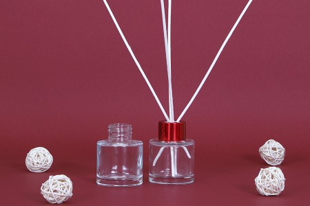 Staklena cilindrična bočica 50mL, PP 28-6
