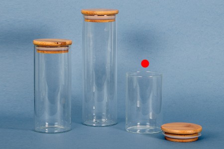 Staklena okrugla tegla 250mL, sa drvenim zatvaračem i gumicom-6