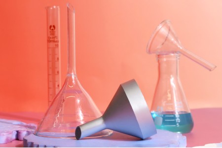 Stakleni levak prečnika 60 mm (prečnik cevčice 8 mm)-grupa_slika