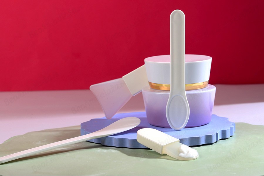 Plastična spatula za kreme (PE) 96mm u beloj boji - 50 kom-grupa_slika