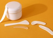 Plastična bela PE spatula 47,5mm za kreme - 24 kom