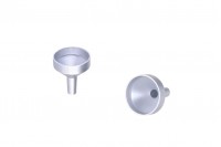 Aluminijumski levak u MAT srebrnoj boji sa prečnikom 17 mm (u donjem delu 4 mm)