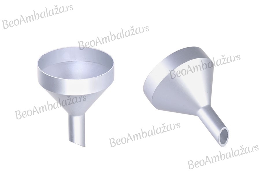 Aluminijumski levak u MAT srebrnoj boji  sa prečnikom  44 mm ( donji deo 10 mm )