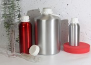 Aluminijumska boca 500mL, sa plastičnim čepom i navojnim zatvaračem Aluminijumska boca 500mL, sa plastičnim čepom i navojnim zatvaračem