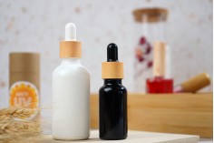Staklena crna bočica za etarska ulja 50mL, sa grlom PP18
