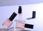 Četvrtasta staklena bočica 30mL sa grlom PP18 Četvrtasta staklena bočica 30mL sa grlom PP18