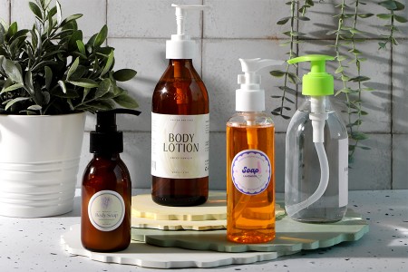 Plastična bela pumpica 28/410 za kreme sa zaštitnim mehanizmom-grupa_slika