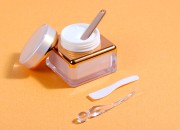 Spatula za kremu metalna 58 mm u ružičasto zlatnoj nijansi – 6 kom Spatula za kremu metalna 58 mm u ružičasto zlatnoj nijansi – 6 kom