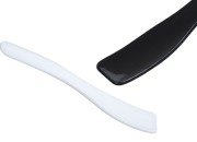 Plastična spatula za kreme (PP) 62,6 mm u beloj ili crnoj boji - 50 kom Plastična spatula za kreme (PP) 62,6 mm u beloj ili crnoj boji - 50 kom