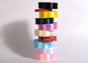 Satenska Božićna traka širine 25mm za dekoraciju u više boja - 22,8m Satenska Božićna traka širine 25mm za dekoraciju u više boja - 22,8m