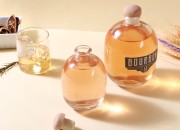 Elegantna bočica 500 ml sa čepom i termoskupljajućom kapicom