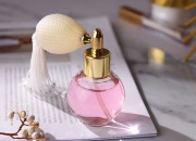 Staklena flašica 30 mL (18/415) u obliku kugle