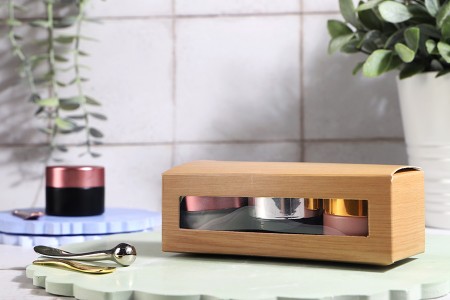 Kartonska kutija 135x46x42mm sa prozorom, u dezenu drveta, za 3 teglice za kreme od 30mL - 50 kom-grupa_slika