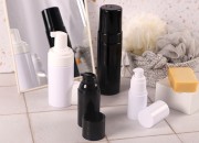 Plastična bočica od 30mL sa pumpicom za kreme (PP20) i zatvaračem Plastična bočica od 30mL sa pumpicom za kreme (PP20) i zatvaračem
