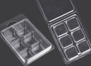 Plastični (PET) kalup sa 6 mesta za kocke voska (melts) - 20 kom Plastični (PET) kalup sa 6 mesta za kocke voska (melts) - 20 kom