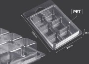 Plastični (PET) kalup sa 6 mesta za kocke voska (melts) - 20 kom Plastični (PET) kalup sa 6 mesta za kocke voska (melts) - 20 kom