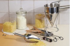Alat od nerđajućeg čelika - levak od 600 mL (vrh od 8 mm) za punjenje kalupa sveća i sapuna