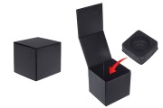 Luksuzna crna kutija 110x110x110mm sa magnetnim zatvaranjem i unutrašnjom plastičnom futrolom (za teglice 20-2694)