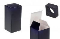 Kartonska kutija (500 gr) 65x65x140 mm u crnoj mat boji sa unutrašnjom penastom osnovom, za flašice prečnika 44 mm - 20 kom.