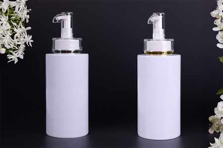Flašica 300 ml PET sa pumpicom za kremu (PP24) i poklopcem – 6 kom-grupa_slika