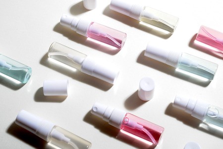 Providna staklena bočica 3mL sa plastičnim sprejom i zatvaračem - 6 kom-grupa_slika