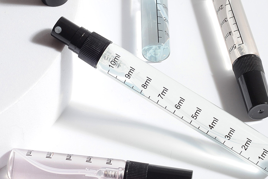 Providna staklena bočica 5mL sa graduacijom, sa plastičnim sprejom i zatvaračem - 6 kom-grupa_slika